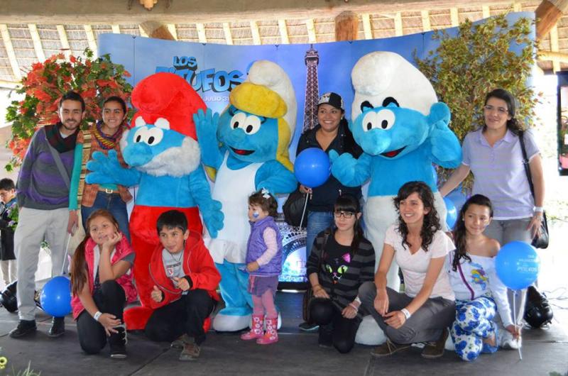 Schtroumpfs_tournee_road_show_evenement_evasion_communication_Bourges_animation_001