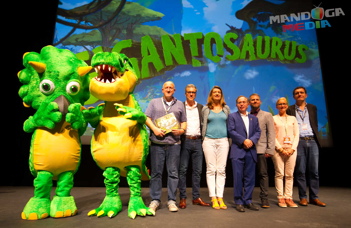 Mascottes Gigantosaurus Cyber Group Disney